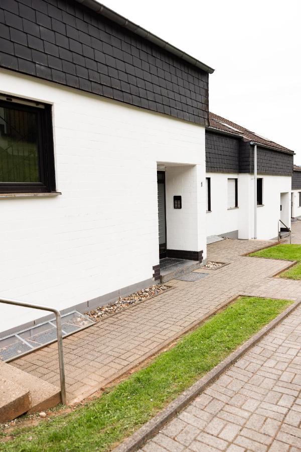 Ferienwohnung Am See - Sport Und Erholung - Wlan Winterberg Exterior photo